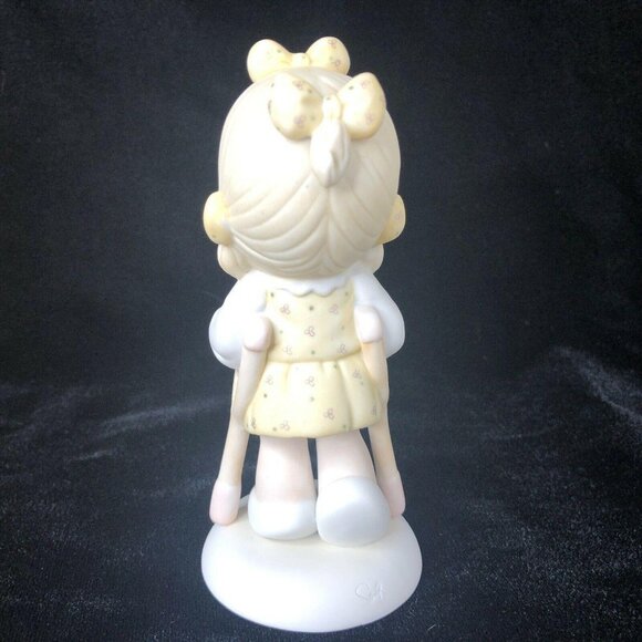 Precious Moment Figurine Easter Seals He Walks With Me Girl On Crutches 107999 - Picture 5 of 9